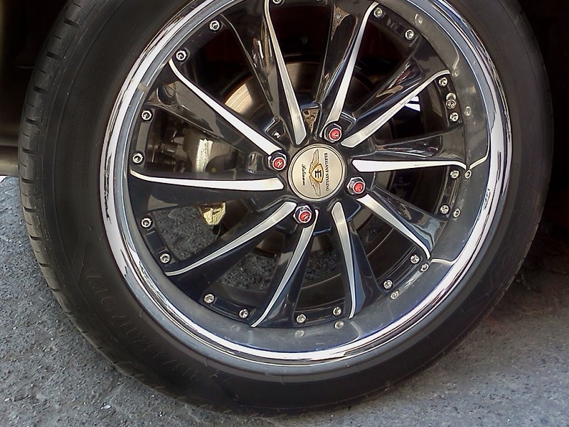 Cara Memilih Ban Mobil yang Tepat, Awet dan Berkualitas