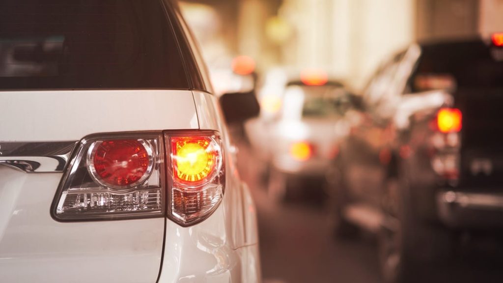 Berbagai Penyebab Lampu Sein Mobil Tidak Nyala